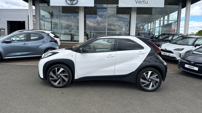 Toyota Aygo X 1.0 VVT-i Edge 5dr Petrol Hatchback